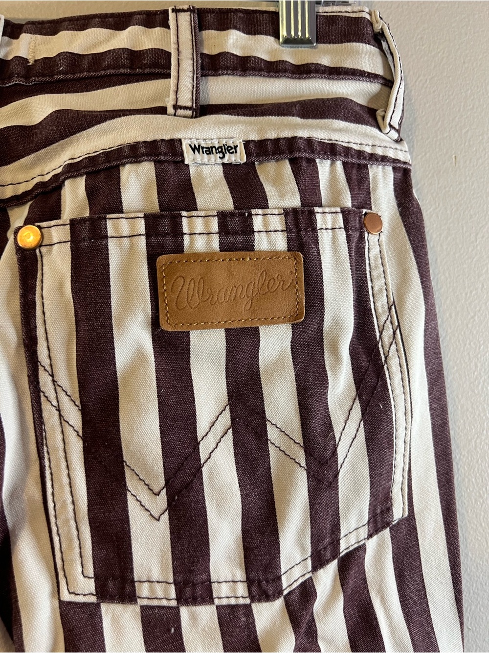 Wrangler "The Wanderer" High-Rise Striped Flare Jeans - Picture 12 of 16